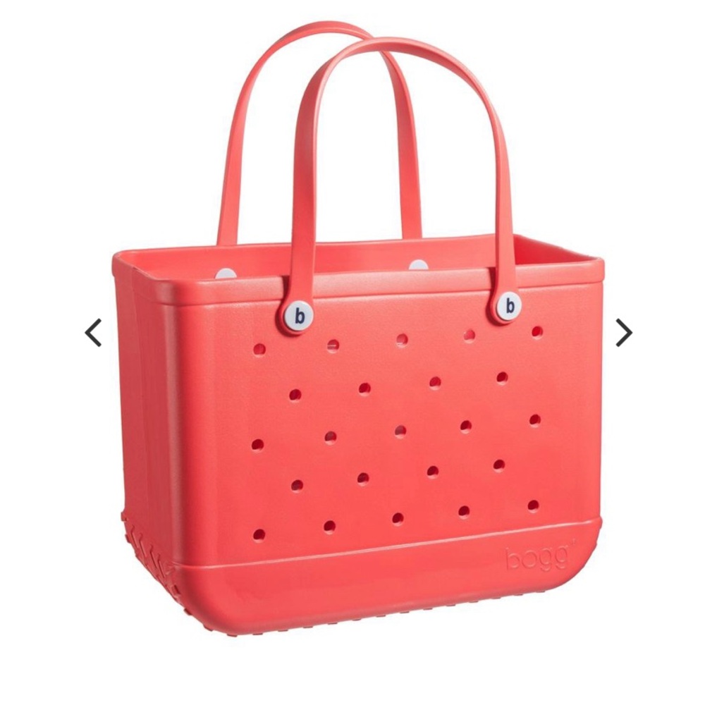 Coral Color Bogg Bag • Authentic •Largest Available • New w/ Tag • Great Gift!